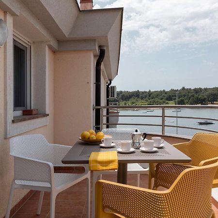 Seafront Apartment Gaby Medulin Exterior foto